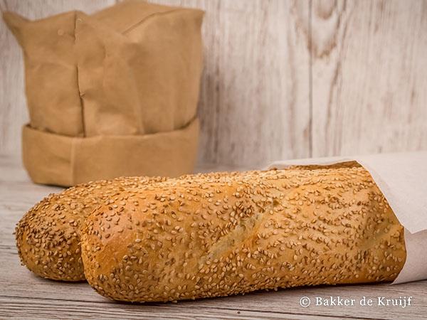 Wit stokbrood sesam
