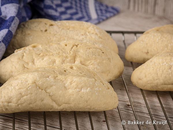 Witte petit pain  bake-off