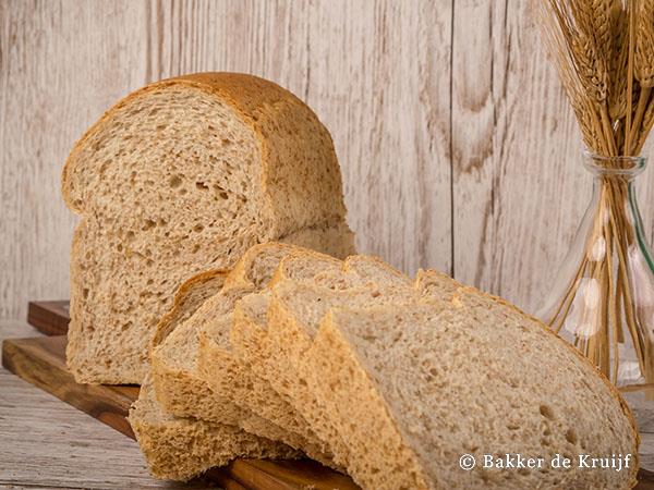 Bruin brood