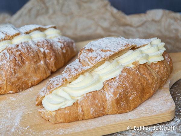 Room croissant
